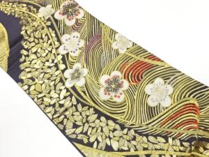 梅に花弁・変わり波・曲線模様織出し袋帯